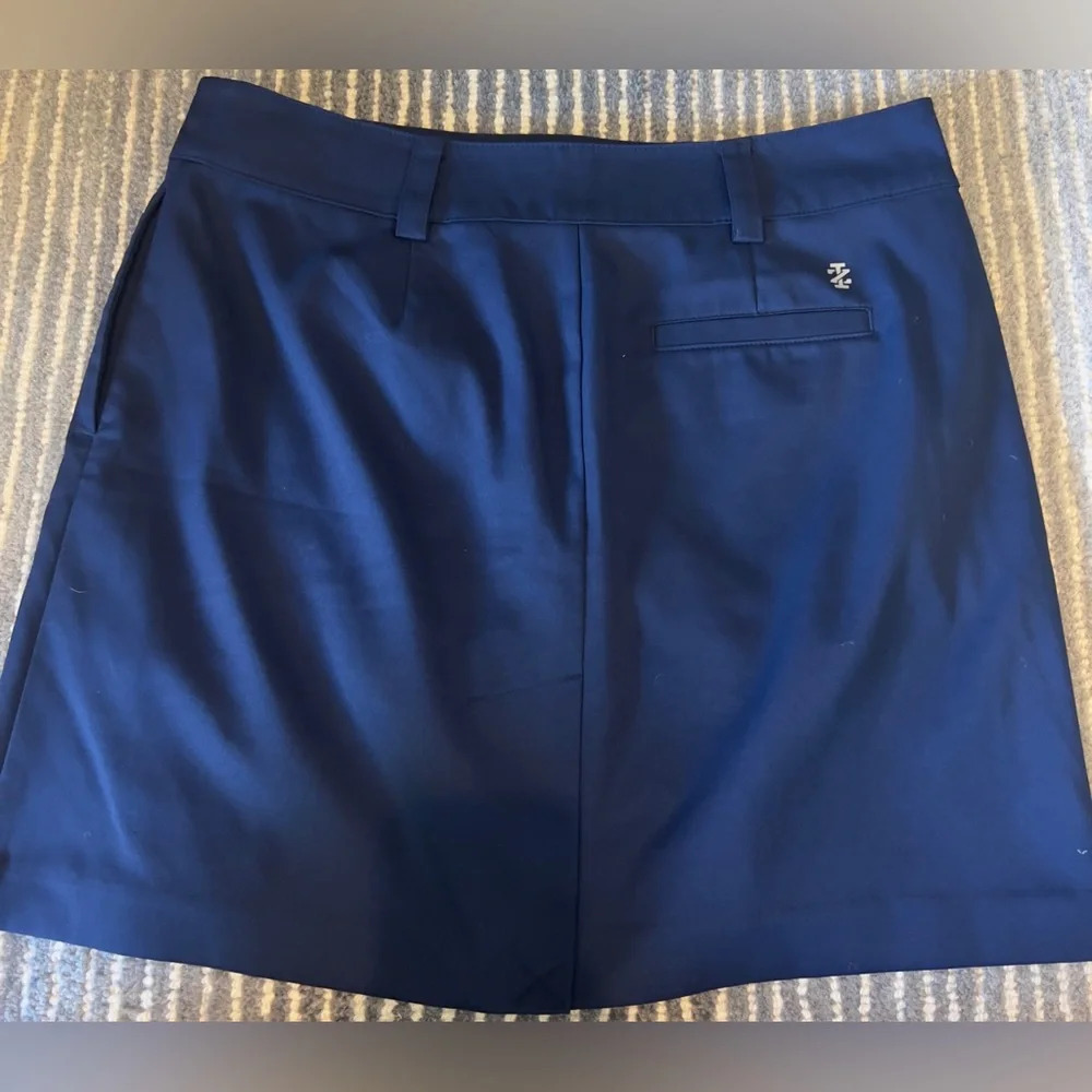 Izod Size 6 Blue Golf Skort - Picture 10 of 11
